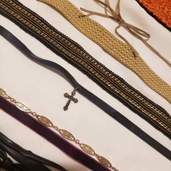 Chockers - Picture 3 of 5